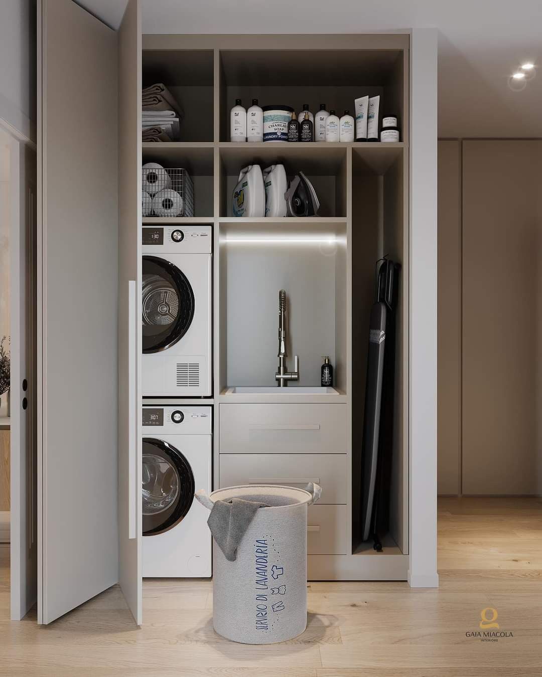 Lavanderia tutta in un armadio