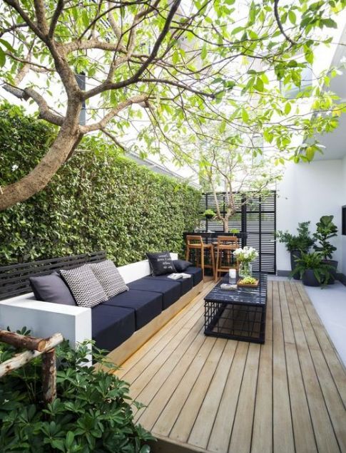 9 consigli per arredare un balcone piccolo